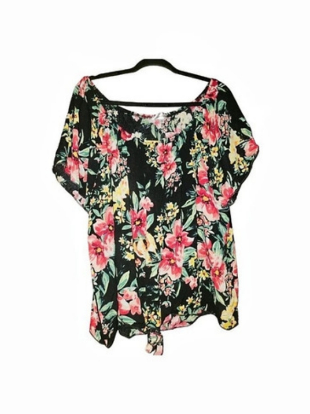 Modern Attraction Floral Short Sleeve Blouse in Black & Pink Like New